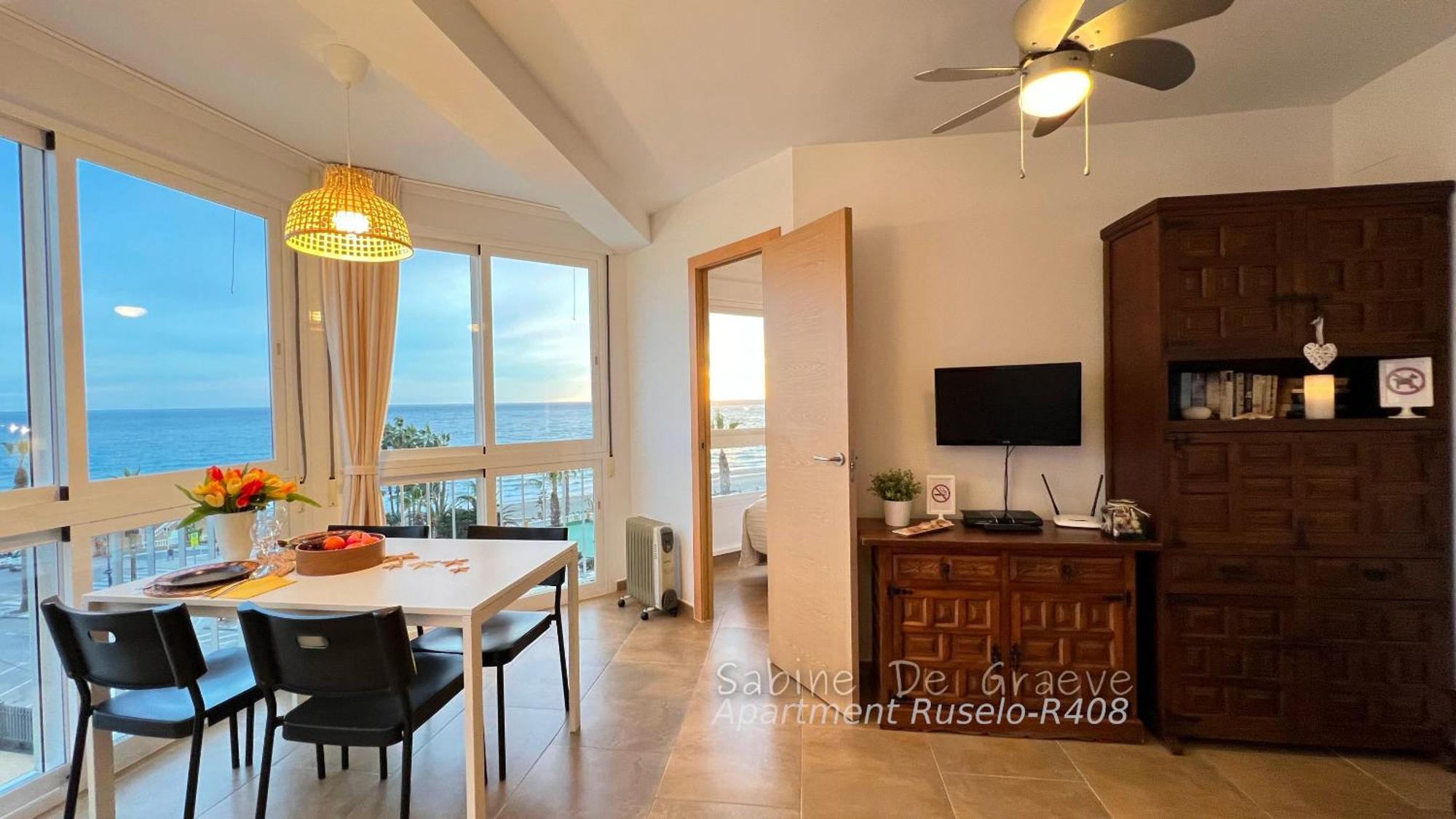 Love Nest By The Sea Wake Up With Ocean Views In Every Room Ruselo R408 Torrox Extérieur photo