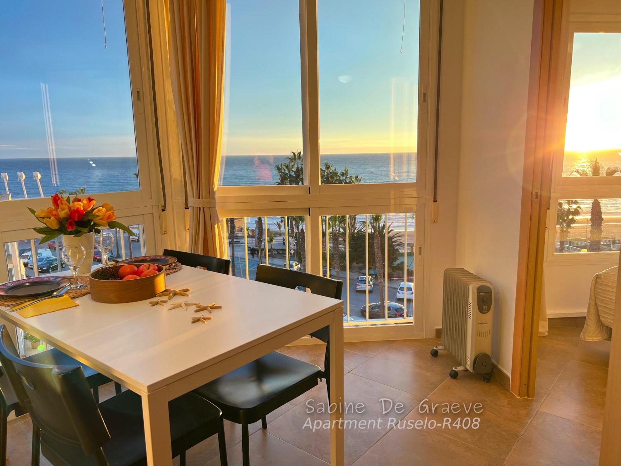 Love Nest By The Sea Wake Up With Ocean Views In Every Room Ruselo R408 Torrox Extérieur photo